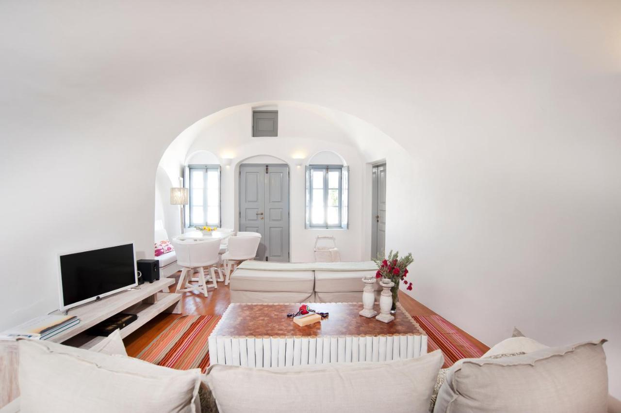 Antelmi Luxury Villa Fira  Bagian luar foto